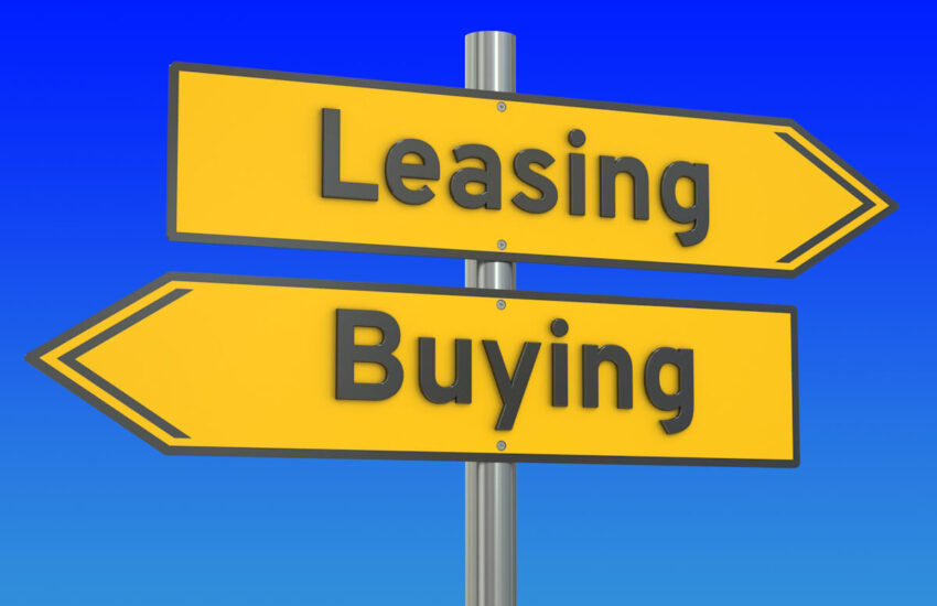 What's the Difference Between Financing and Leasing a Car?